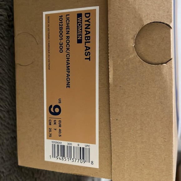 ASICS DYNABLAST - Picture 5 of 5